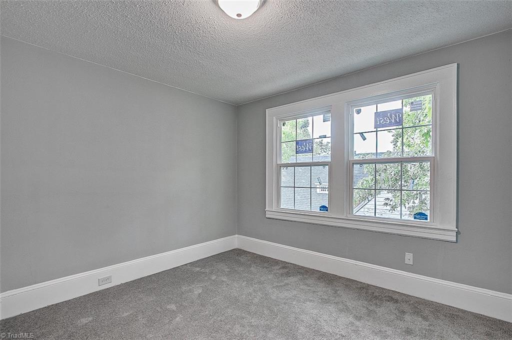 408 Forrest Street High Point, NC 27262 - Photo 30 of 47 Gallery Image 30