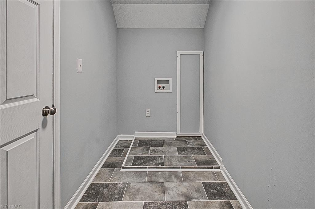 408 Forrest Street High Point, NC 27262 - Photo 35 of 47 Gallery Image 35