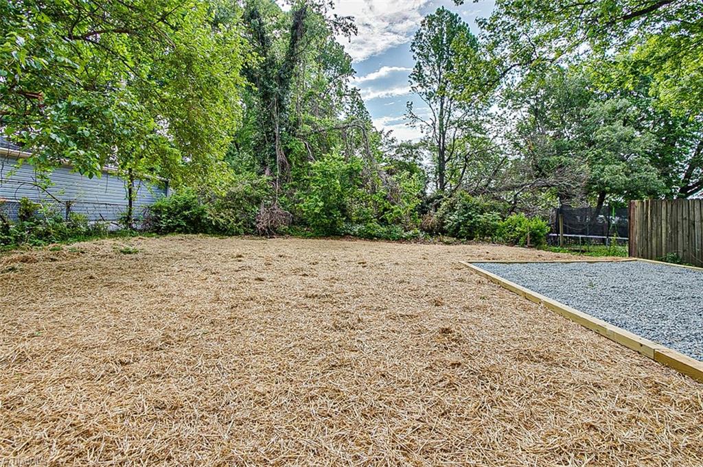 408 Forrest Street High Point, NC 27262 - Photo 38 of 47 Gallery Image 38