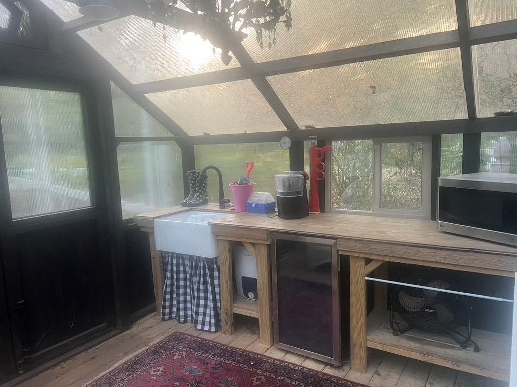 1710 Country Club Road Eufaula, AL 36027 - Photo 43 of 44 a kitchen with a sink and a large window