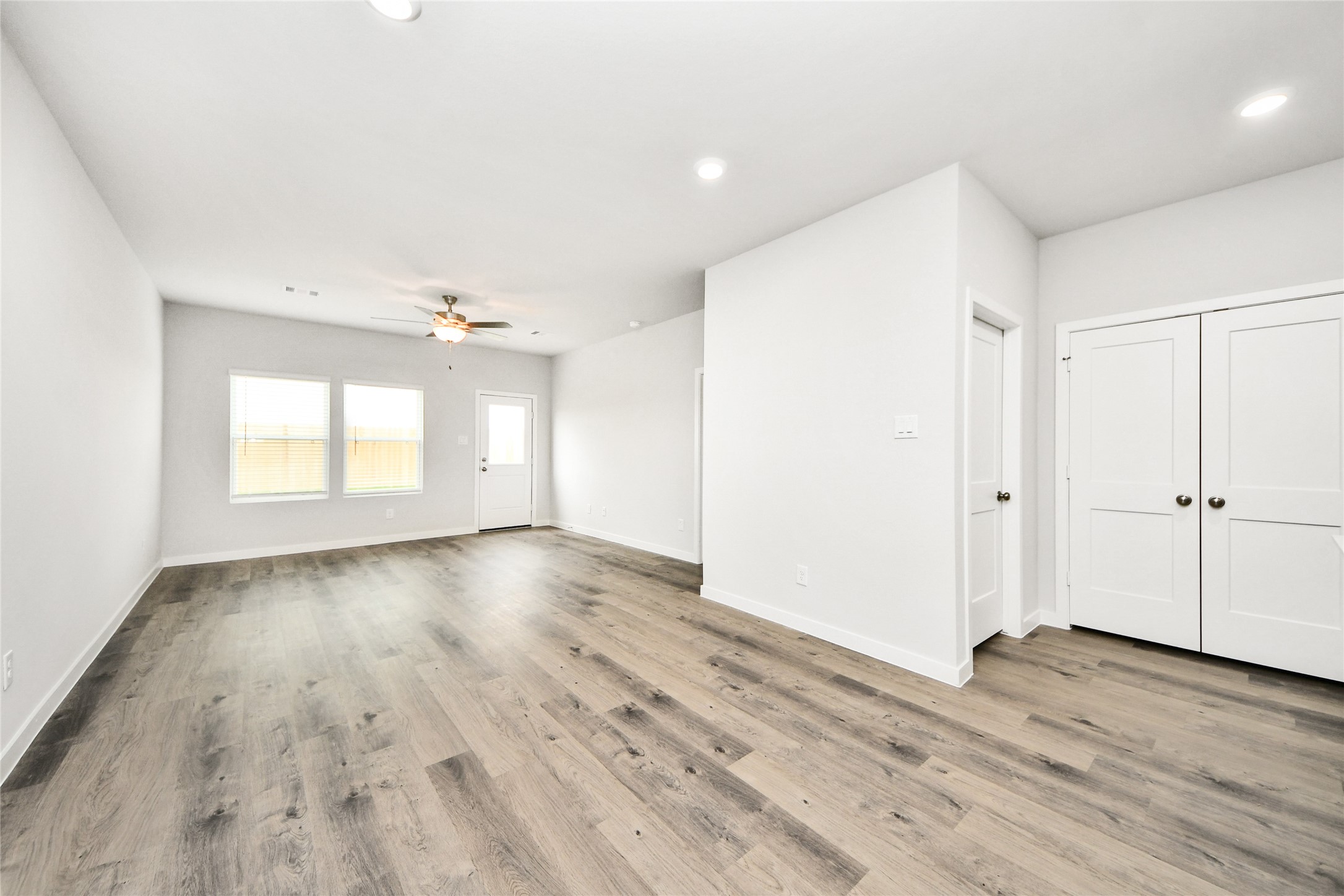 17207 King Eider Road Waller, TX 77484 - Photo 9 of 25