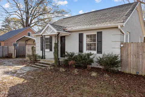 $277,000 | 211 West Sycamore Street, Zebulon, NC 27597