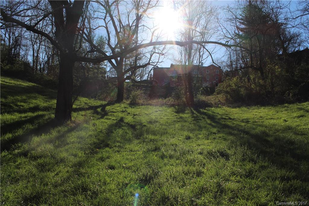 26 Star Ridge Road Canton, NC 28716 - Photo 17 of 17 a big yard with lots of green space