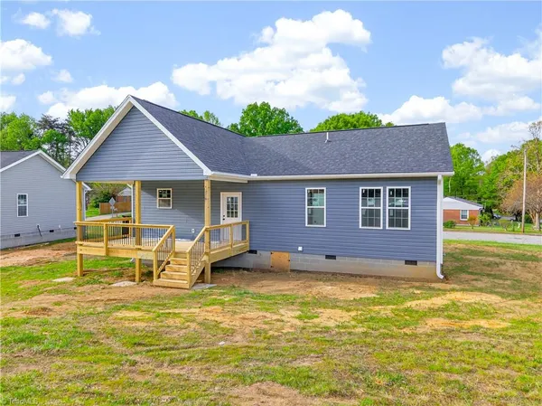 $245,000 | 1701 Gavin Drive, High Point, NC 27260