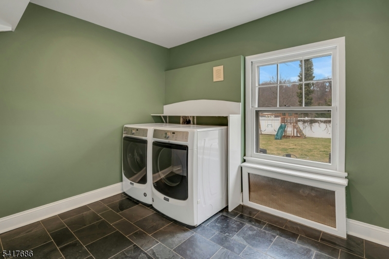 21 Ridgedale Avenue Summit, NJ 07901 - Photo 12 of 33