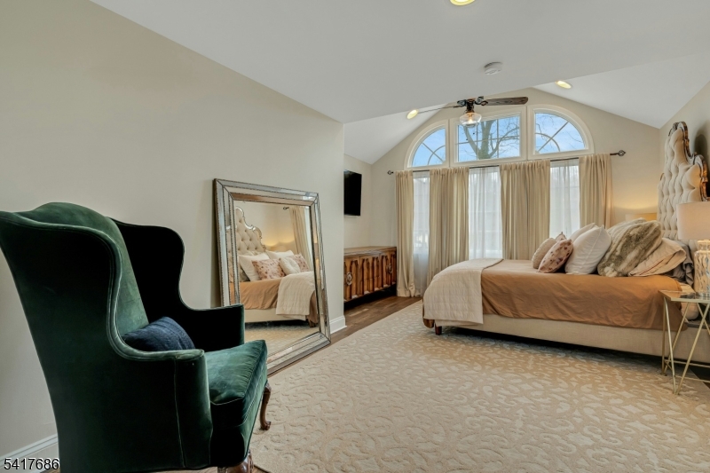 21 Ridgedale Avenue Summit, NJ 07901 - Photo 14 of 33