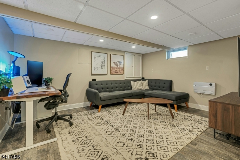 21 Ridgedale Avenue Summit, NJ 07901 - Photo 24 of 33