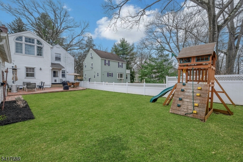 21 Ridgedale Avenue Summit, NJ 07901 - Photo 28 of 33