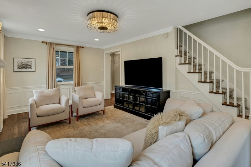 21 Ridgedale Avenue Summit, NJ 07901 - Photo 5 of 33