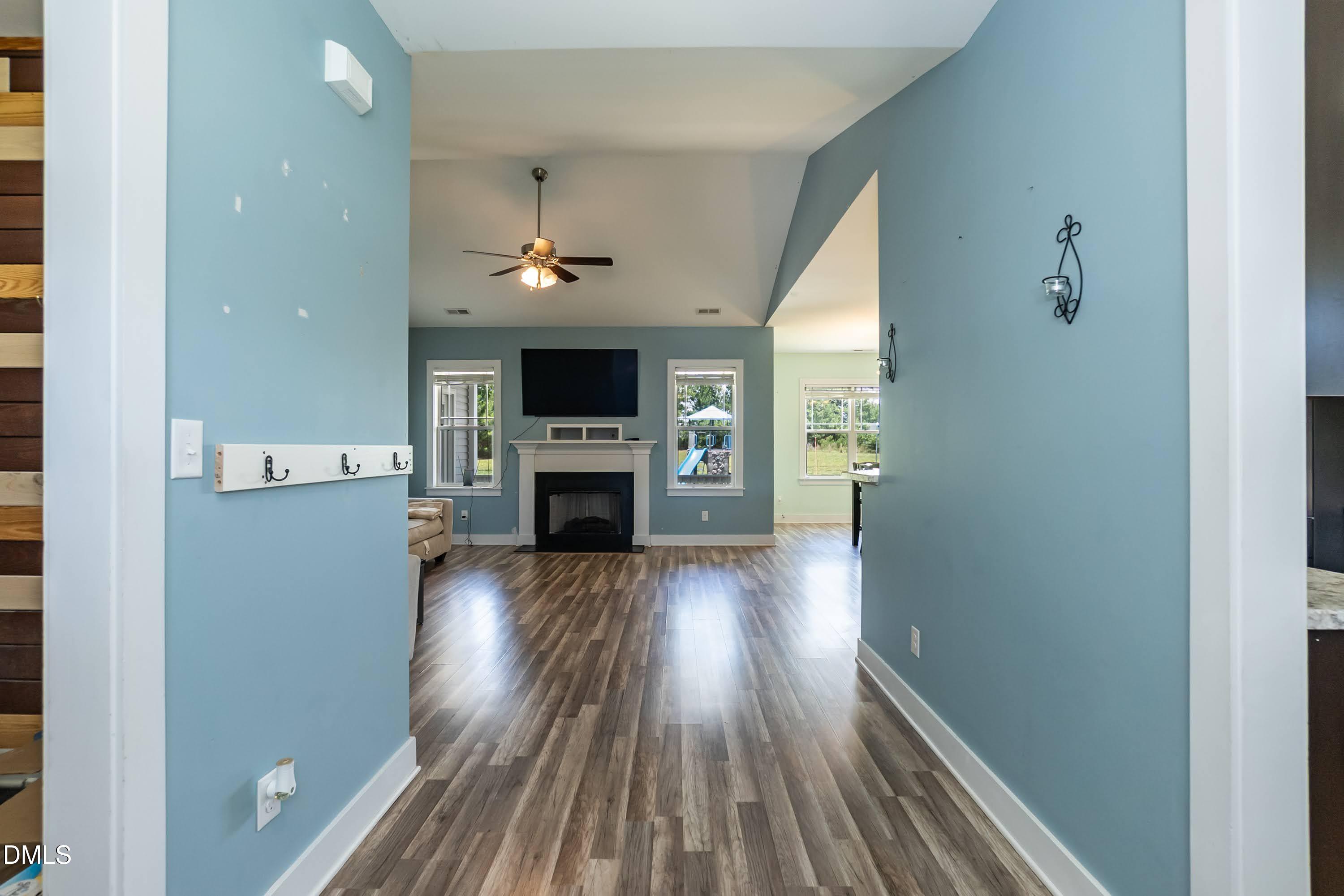 53 Red Wood Road Zebulon, NC 27597 - Photo 4 of 30