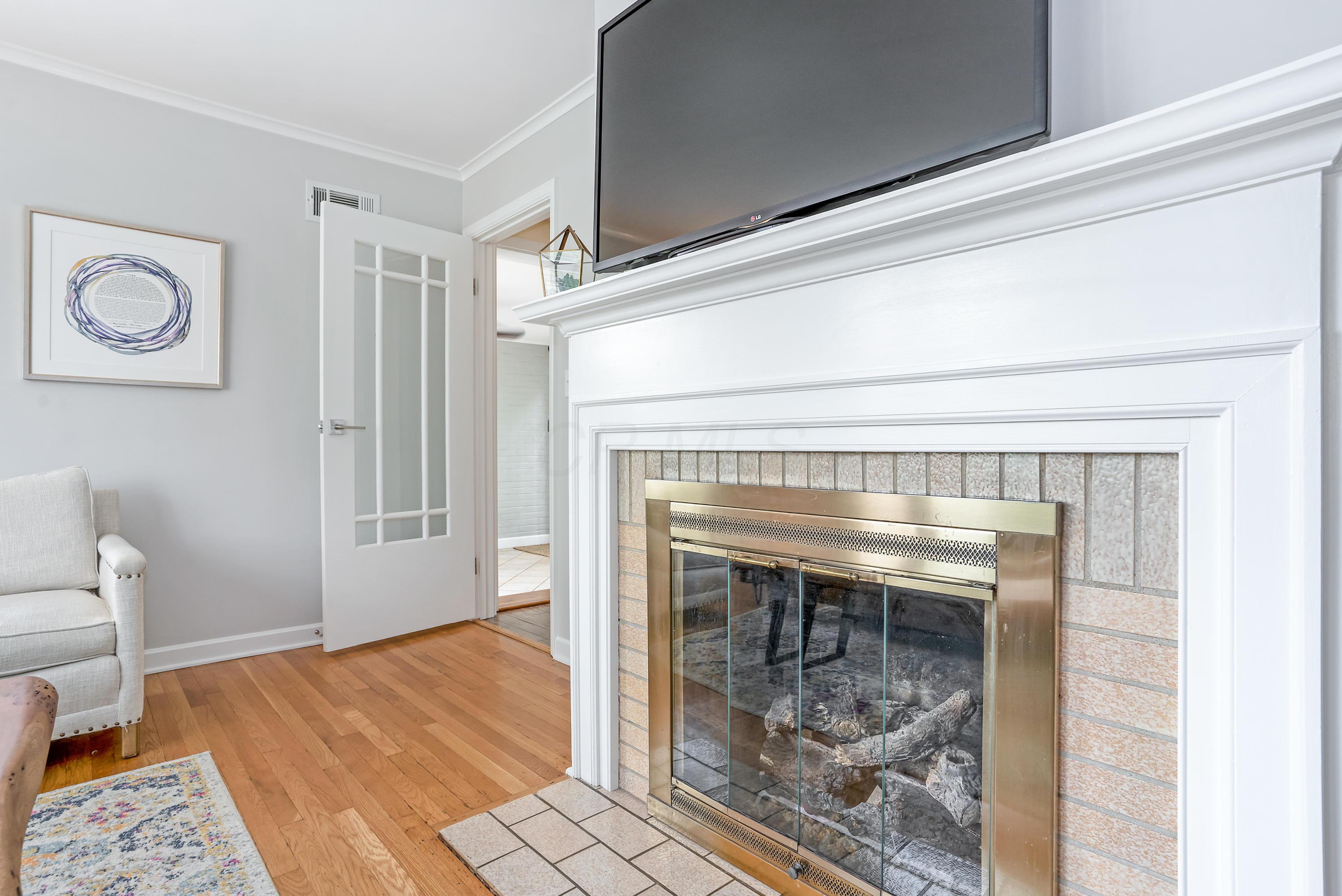 1244 Haddon Road Columbus, OH 43209 - Photo 4 of 50