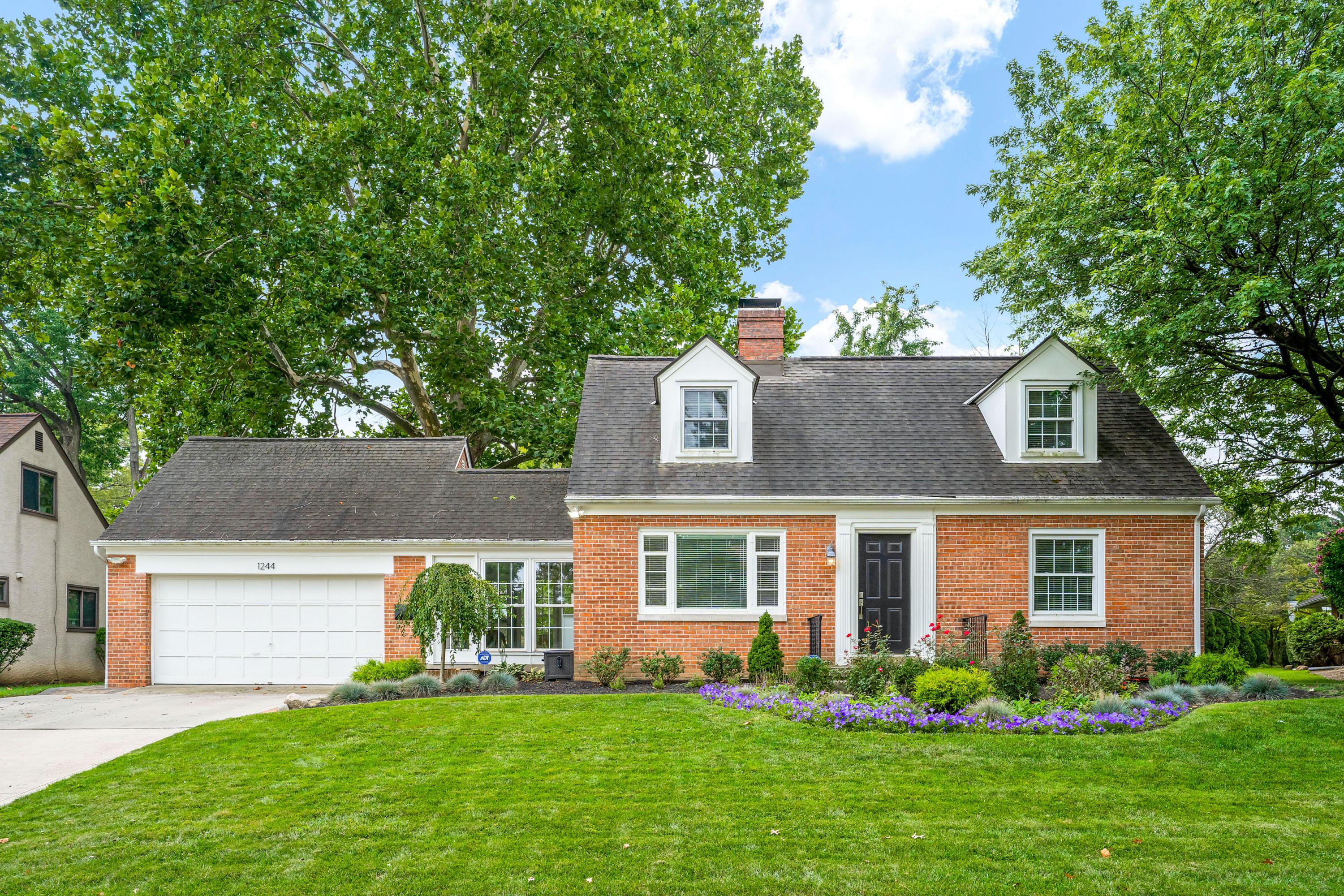 1244 Haddon Road Columbus, OH 43209 - Photo 41 of 50