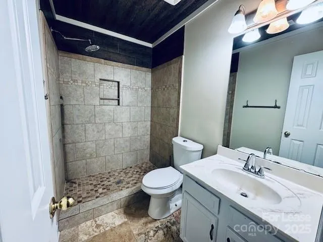 $2,250 | 5114 Rosemede Drive, Charlotte, NC 28227