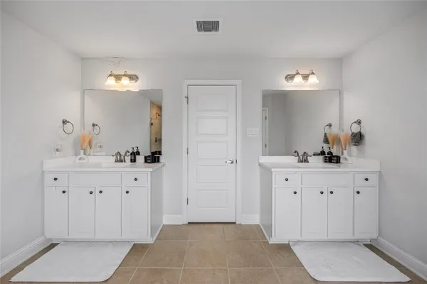 $2,300 | 32906 Ruthie Dean Drive, Brookshire, TX 77423