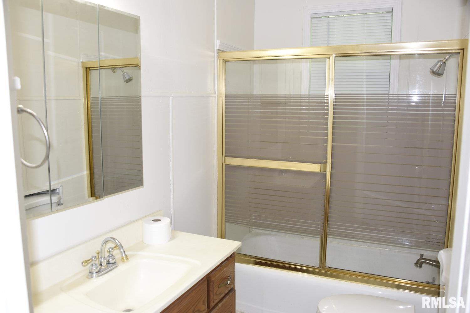 4066 McConnell Court Springfield, IL 62707 - Photo 8 of 13 Gallery Image 8