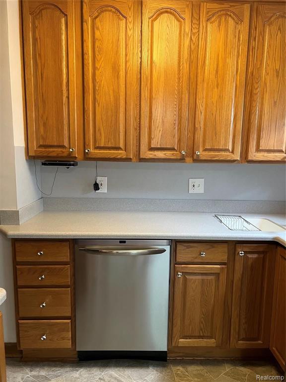 3450 Harding Street Dearborn, MI 48124 - Photo 13 of 31