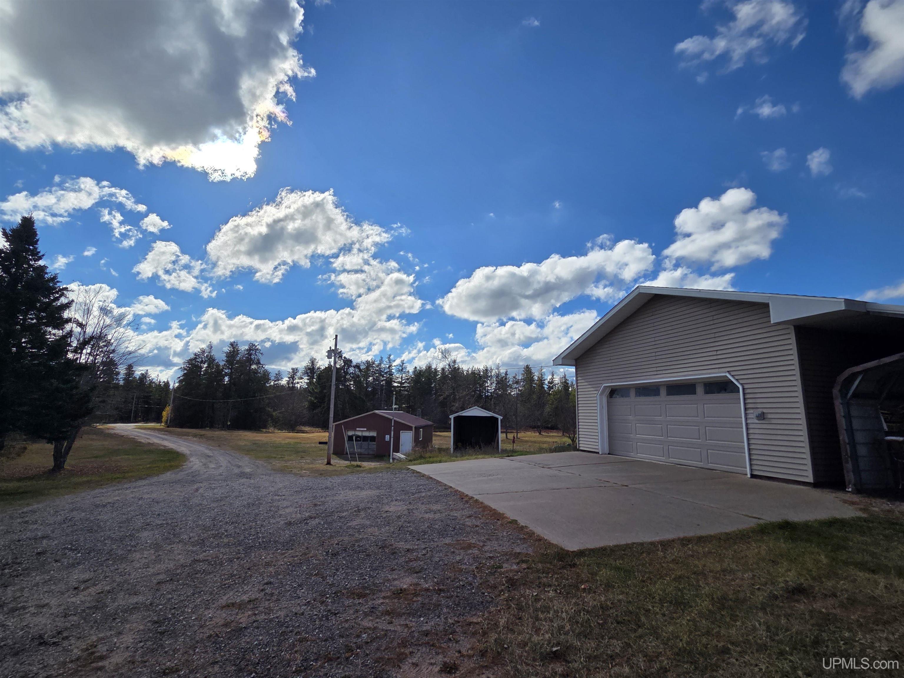 200 Station Road Gwinn, MI 49841 - Photo 5 of 62