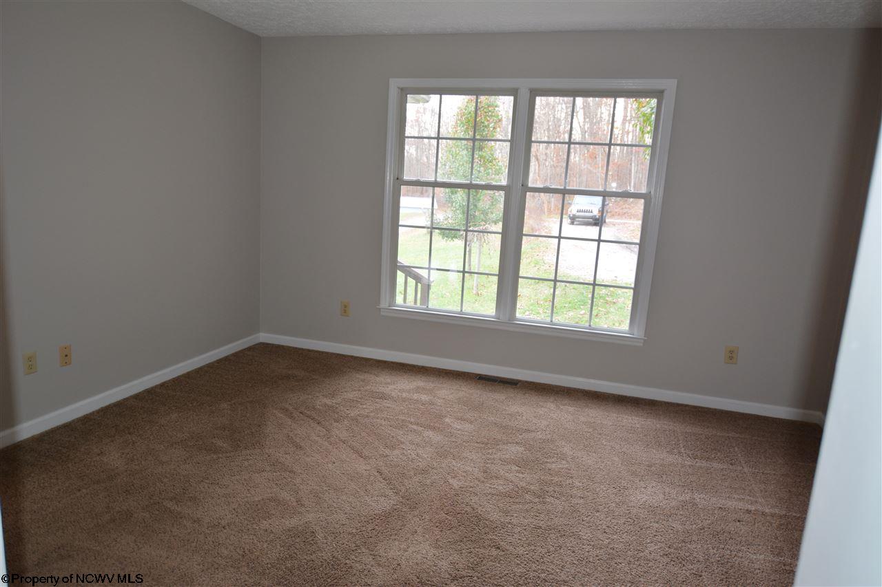 364 Gilman Road Elkins, WV 26241 - Photo 9 of 17 Gallery Image 9