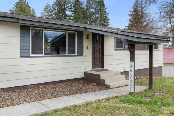 $365,000 | 604 Line Street, Deary, ID 83823