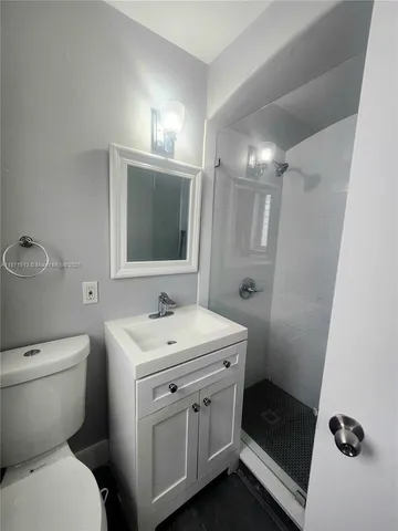 $1,725 | 1557 Euclid Avenue, Unit 2, Miami Beach, FL 33139