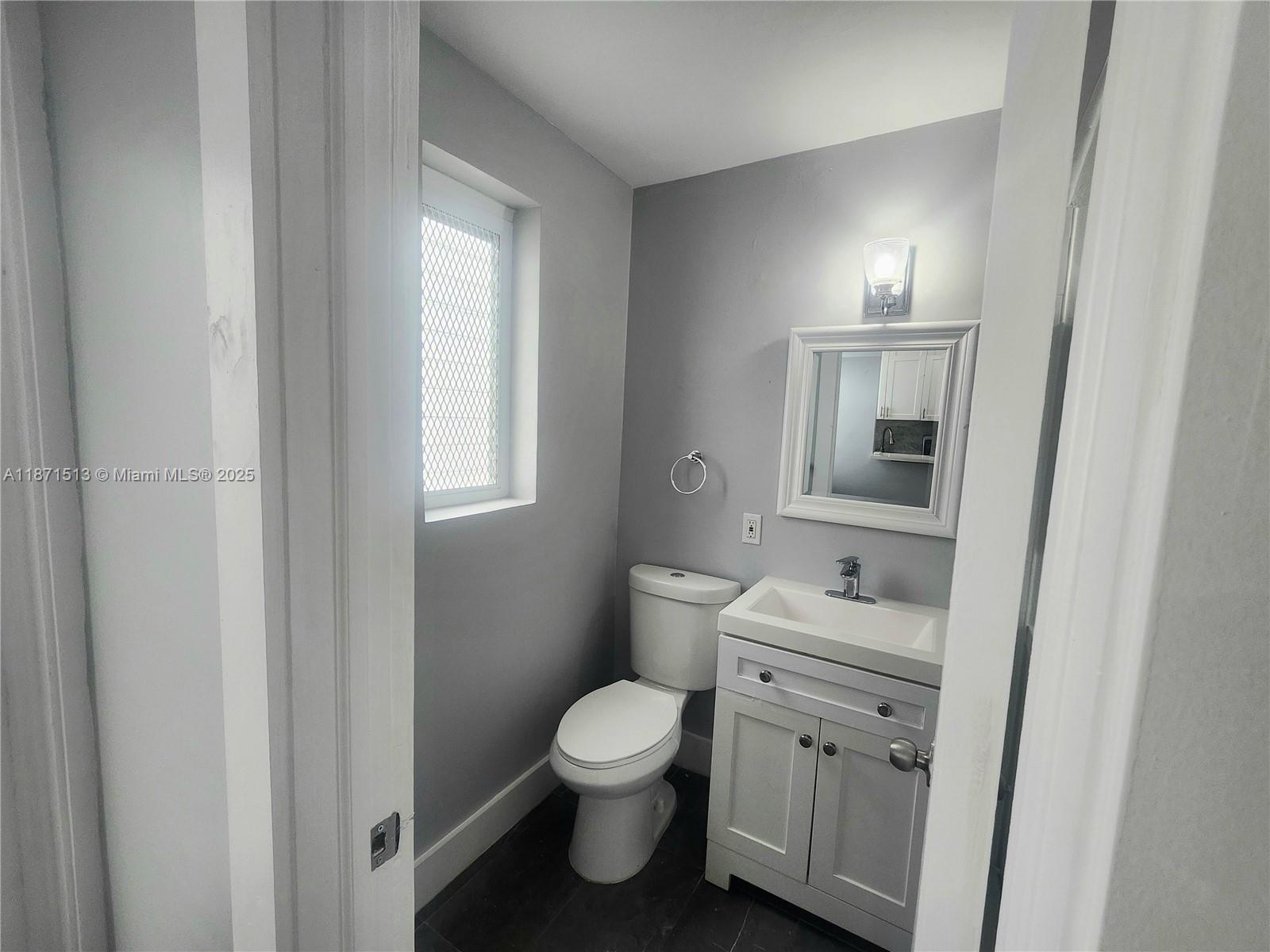 1557 Euclid Avenue, Unit 2 Miami Beach, FL 33139 - Photo 12 of 13