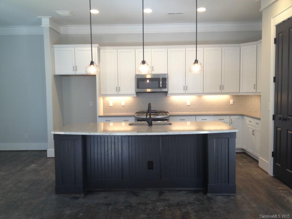 2962 Sharon View Road Charlotte, NC 28210 - Photo 2 of 5 Gallery Image 2