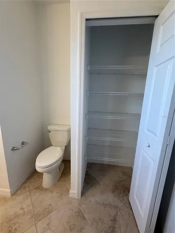 $2,300 | 20460 Lagente Circle, Venice, FL 34293