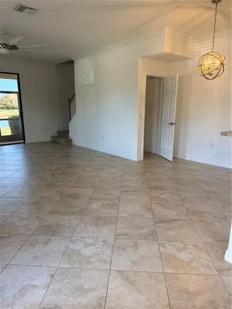 a view of a garage