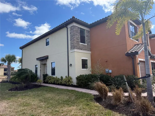 $2,300 | 20460 Lagente Circle, Venice, FL 34293