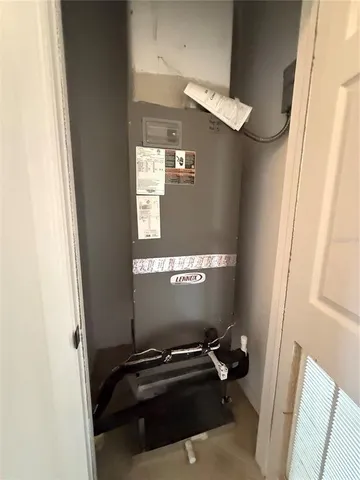 $2,300 | 20460 Lagente Circle, Venice, FL 34293