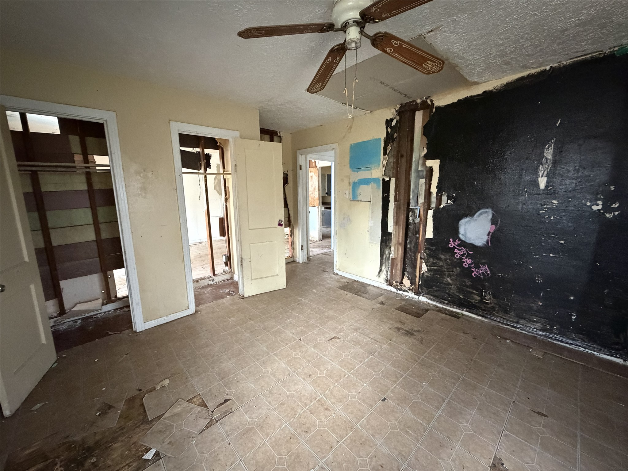 6135 Sidney Street Houston, TX 77021 - Photo 5 of 20