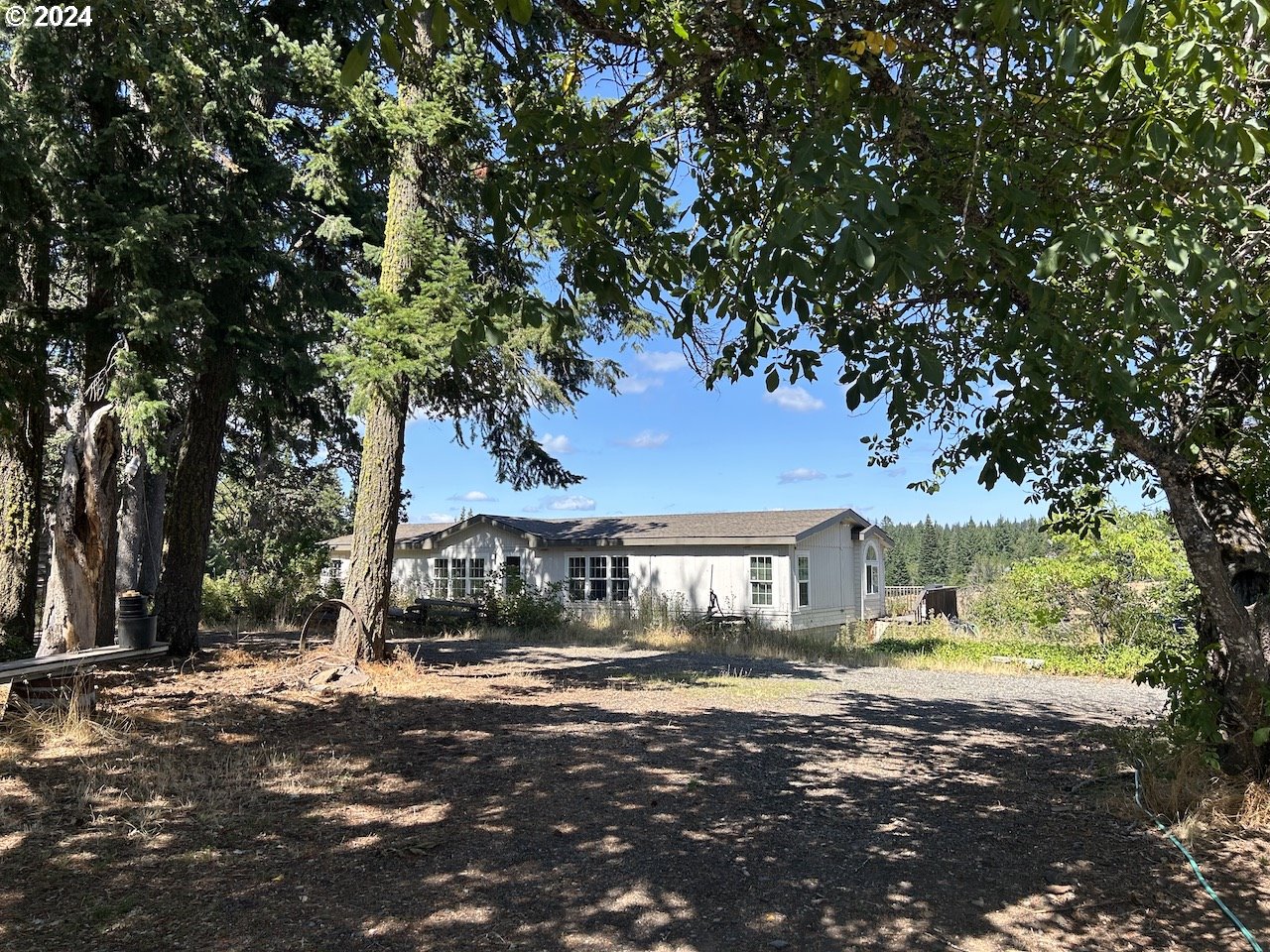 375 McGowan Road Lyle, WA 98635 - Photo 2 of 17 Gallery Image 2