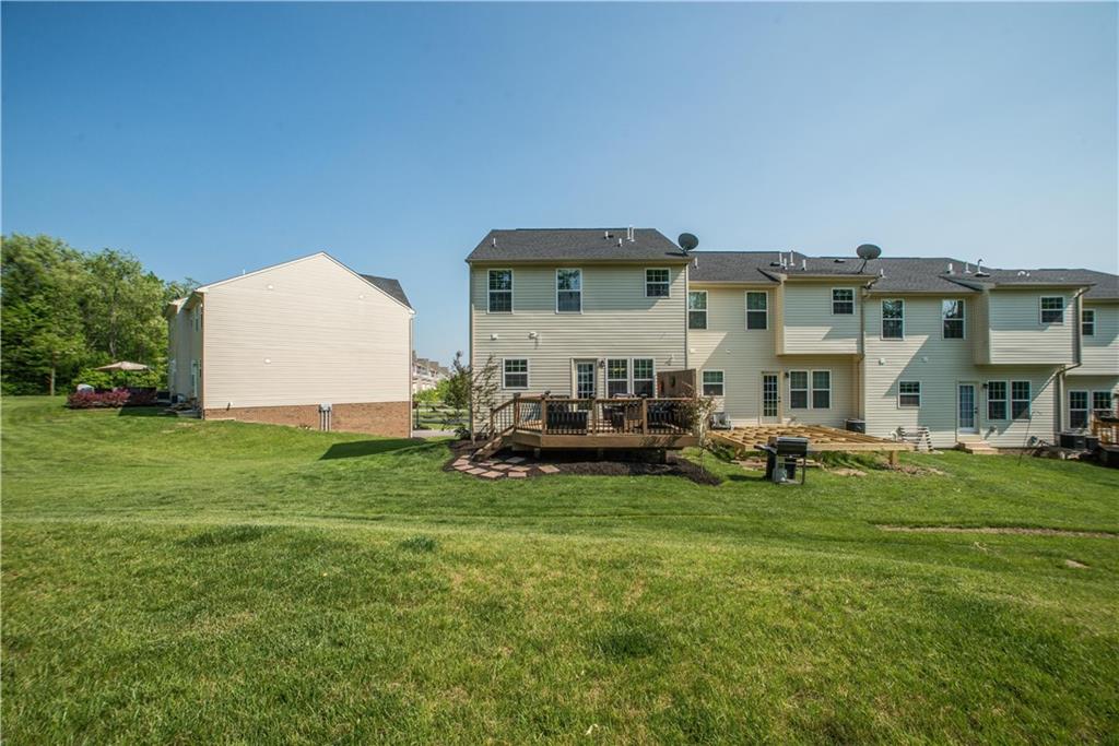 320 Maple Ridge Drive Canonsburg, PA 15317 - Photo 2 of 25 One of the best location in the neighborhood with a huge private yard