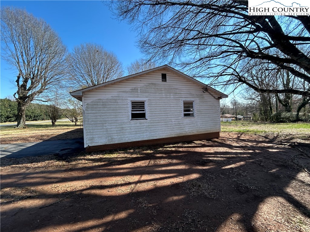 918 Emmanuel Church Road Conover, NC 28613 - Photo 17 of 17 a view of a house with a yard