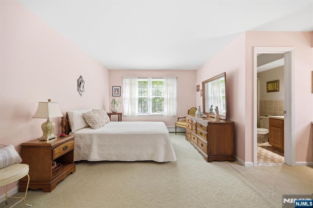 123B South Maple Avenue, Unit A Park Ridge, NJ 07656 - Photo 15 of 27