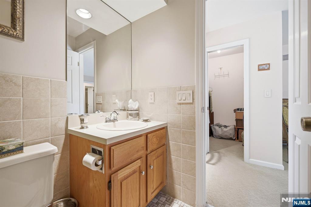123B South Maple Avenue, Unit A Park Ridge, NJ 07656 - Photo 19 of 27
