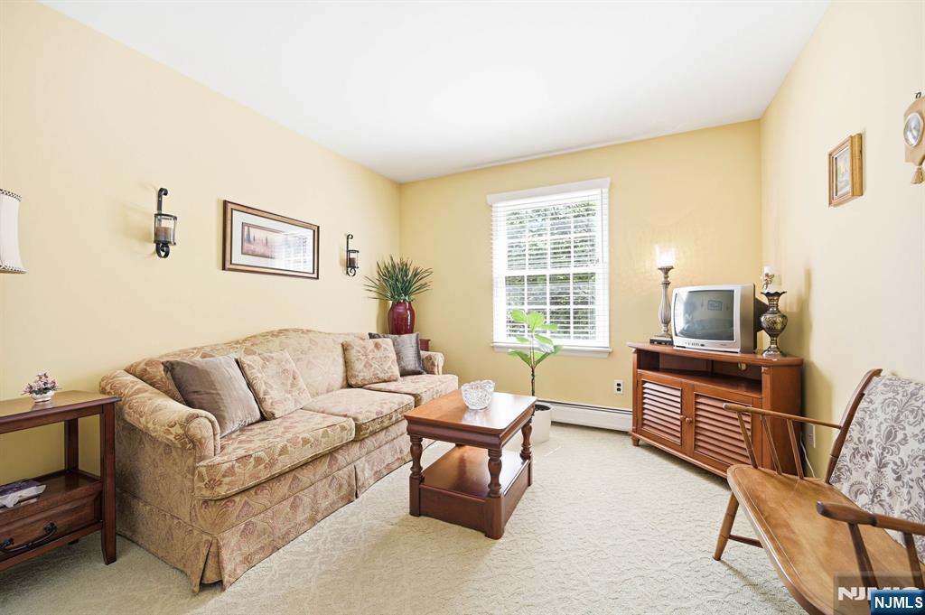123B South Maple Avenue, Unit A Park Ridge, NJ 07656 - Photo 21 of 27