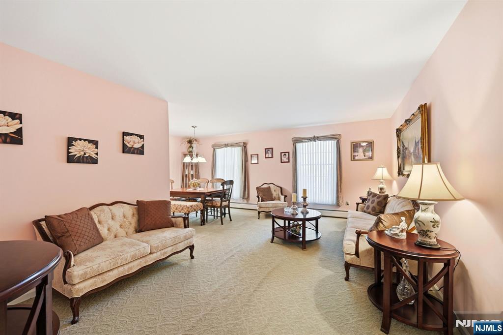 123B South Maple Avenue, Unit A Park Ridge, NJ 07656 - Photo 9 of 27