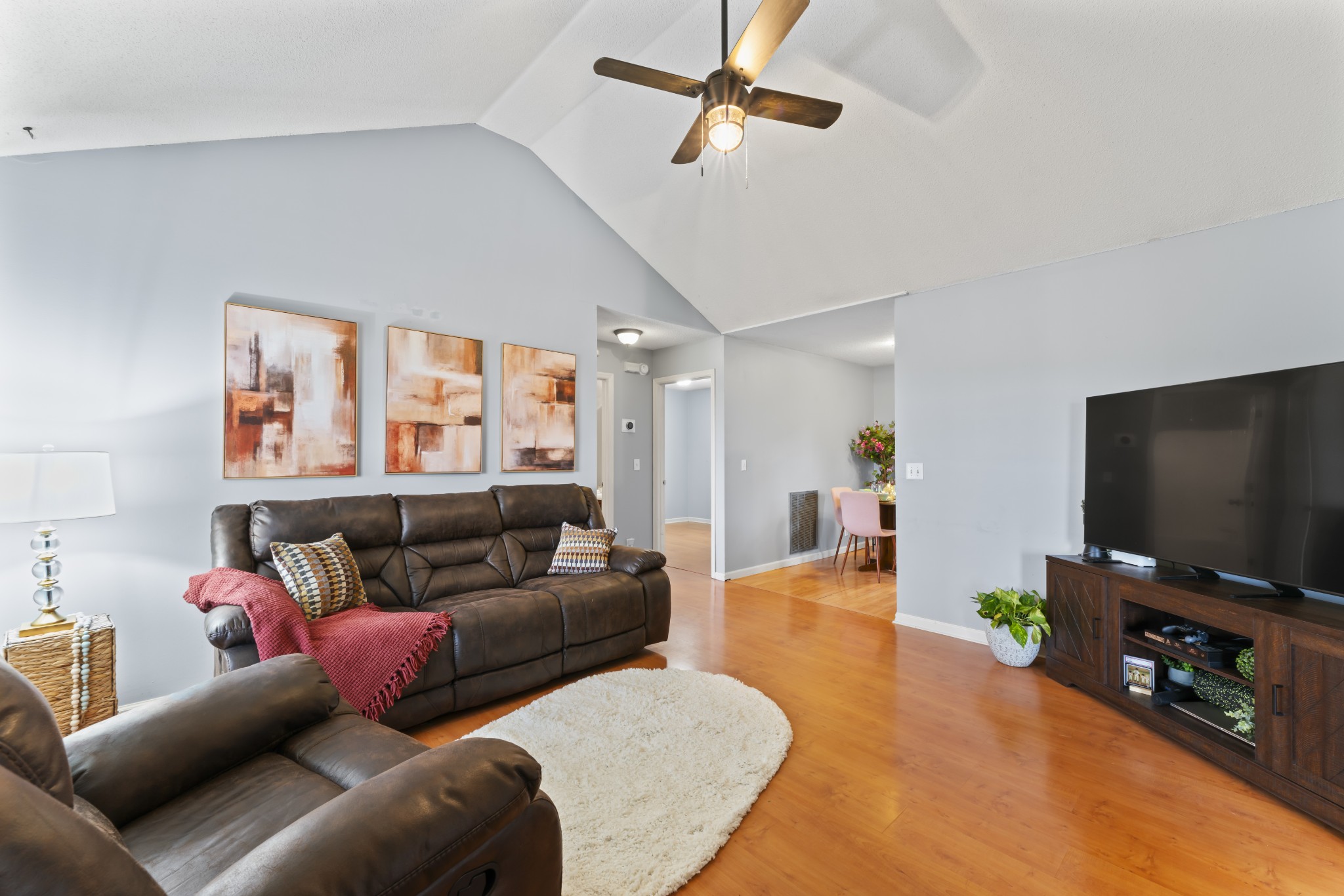1809 Thompson Road Murfreesboro, TN 37128 - Photo 4 of 26