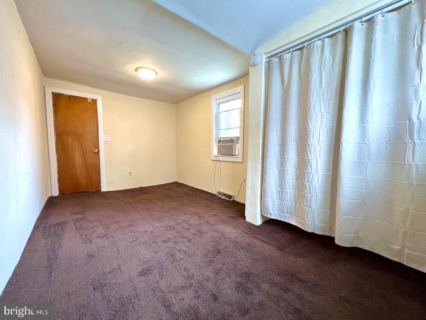 27 Rancocas Avenue Clementon, NJ 08021 - Photo 8 of 16 a view of entryway with stairs