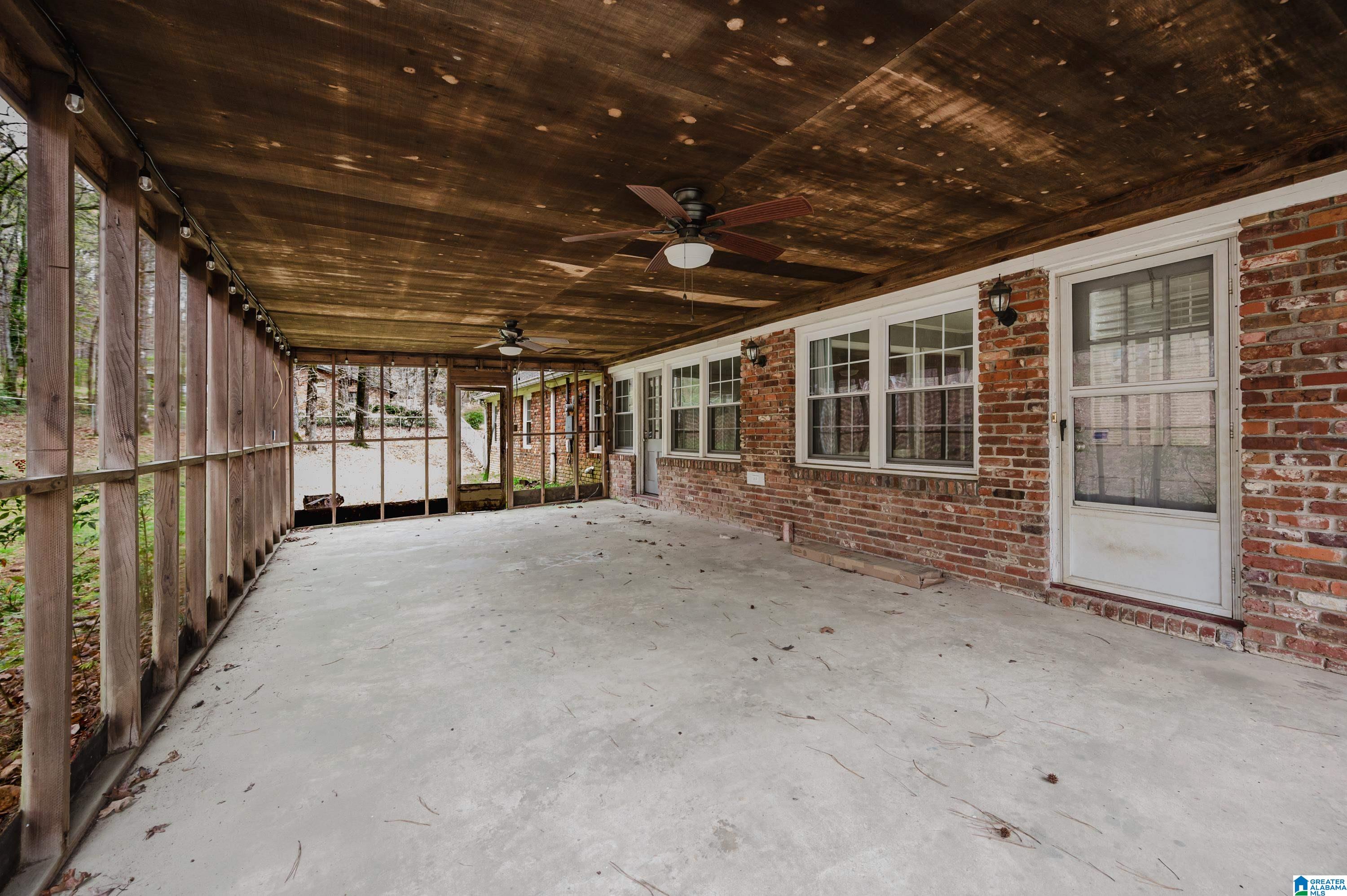 1406 Valley Road Jasper, AL 35501 - Photo 37 of 44