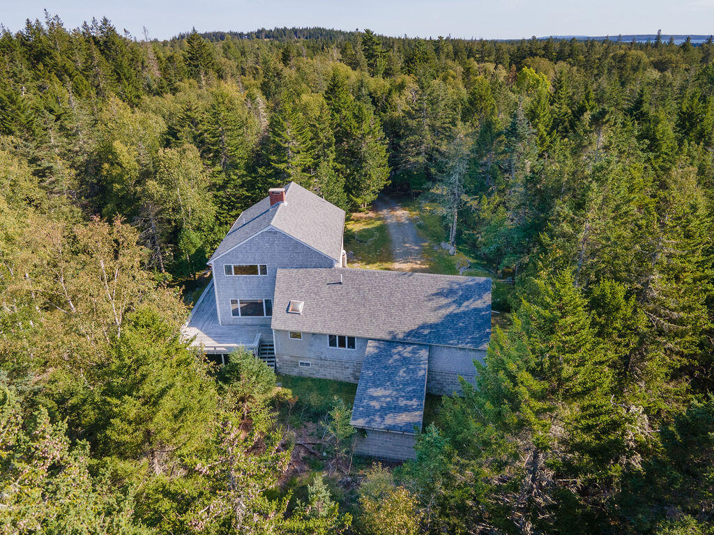263 Eggemoggin Road Deer Isle, ME 04650 - Photo 4 of 59 LaRoccaLane-54