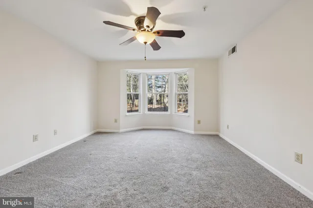 $424,900 | 4124 Monument Court, Unit 203, Fairfax, VA 22033