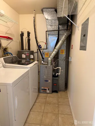 a view of a kitchen with utility room
