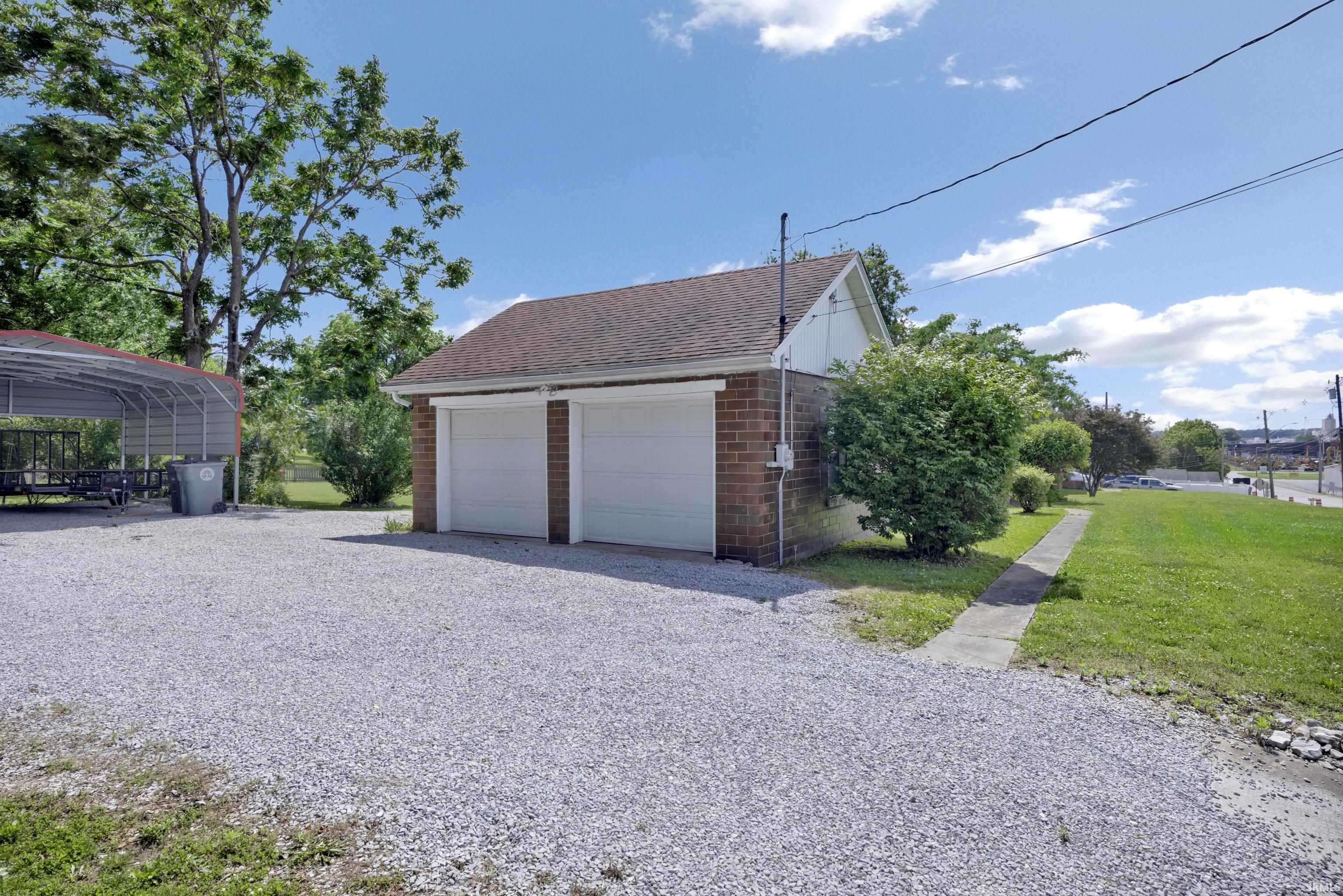 3001 Lynch Road Evansville, IN 47711 - Photo 8 of 31