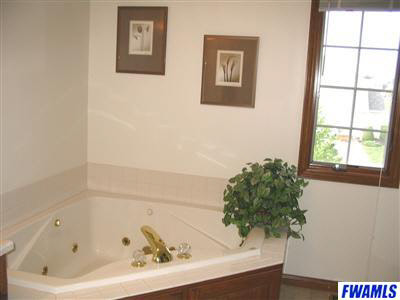 1727 Oakville Road Fort Wayne, IN 46818 - Photo 12 of 12 Gallery Image 12