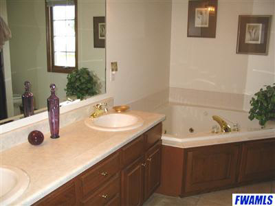 1727 Oakville Road Fort Wayne, IN 46818 - Photo 10 of 12 Gallery Image 10