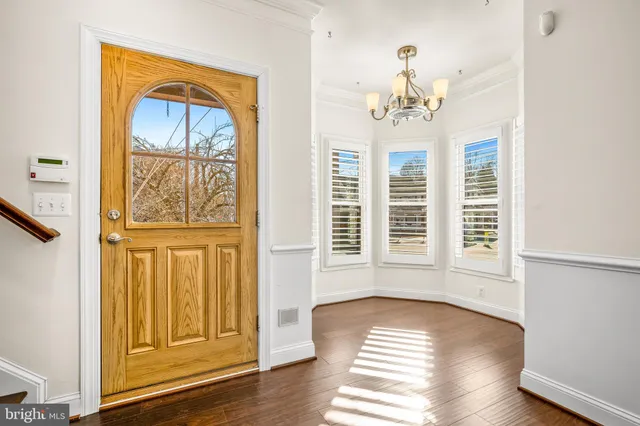 $4,300 | 211 Mill Street, Occoquan, VA 22125