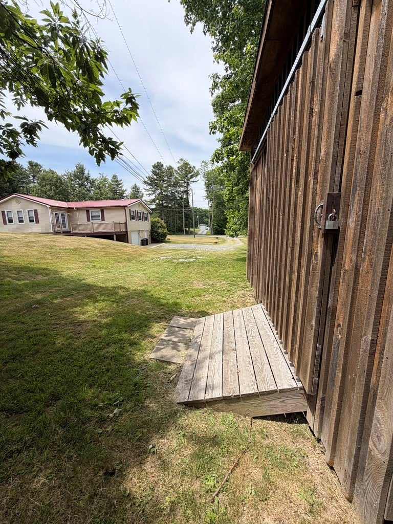 1385 Blue Jay 6 Road Cool Ridge, WV 25825 - Photo 14 of 76 Gallery Image 14
