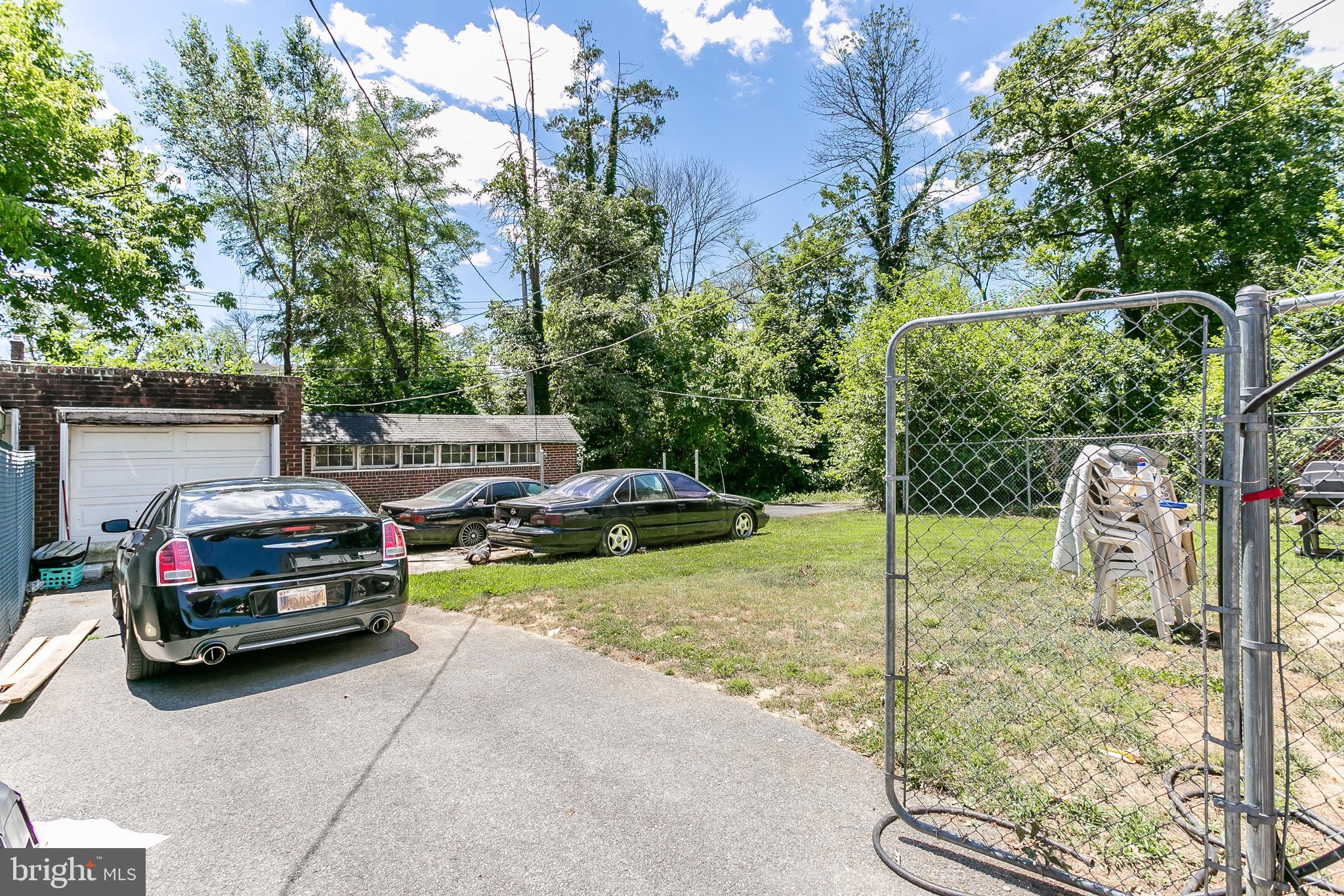 4205 Wentworth Road Baltimore, MD 21207 - Photo 30 of 33 Detached garage